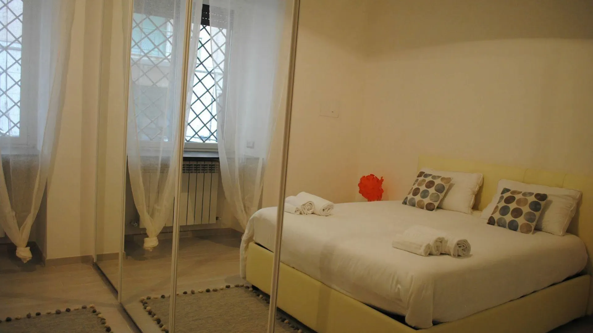 **  Hotel The Secret Garden Roma Italia